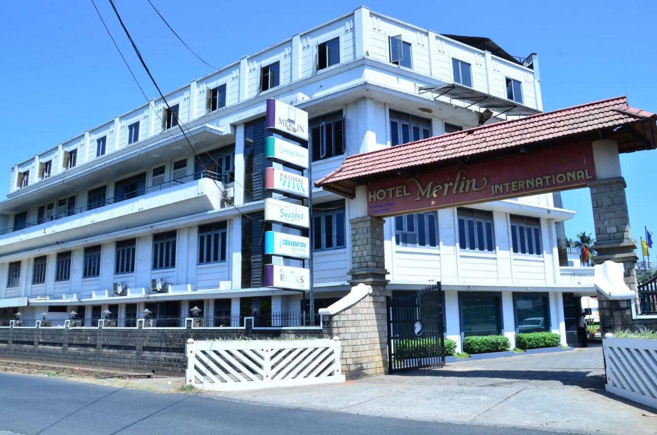 Hotel Merlin International Thrissur Exterior photo