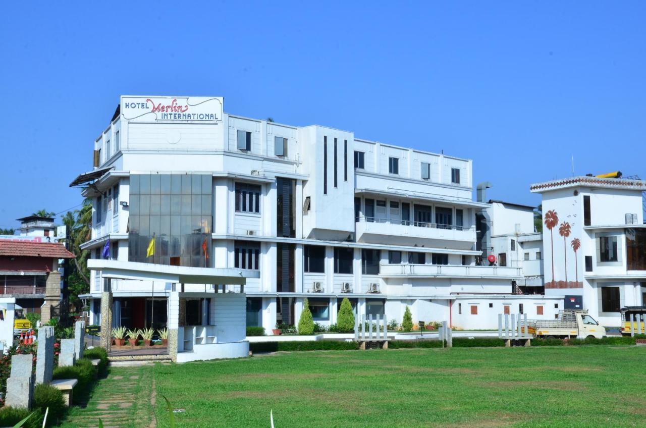 Hotel Merlin International Thrissur Exterior photo